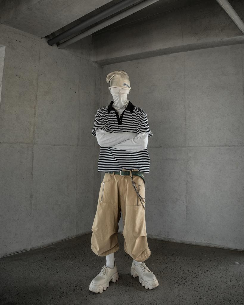 Loeolingladeu 26 Parachute Bermuda Pants Beige