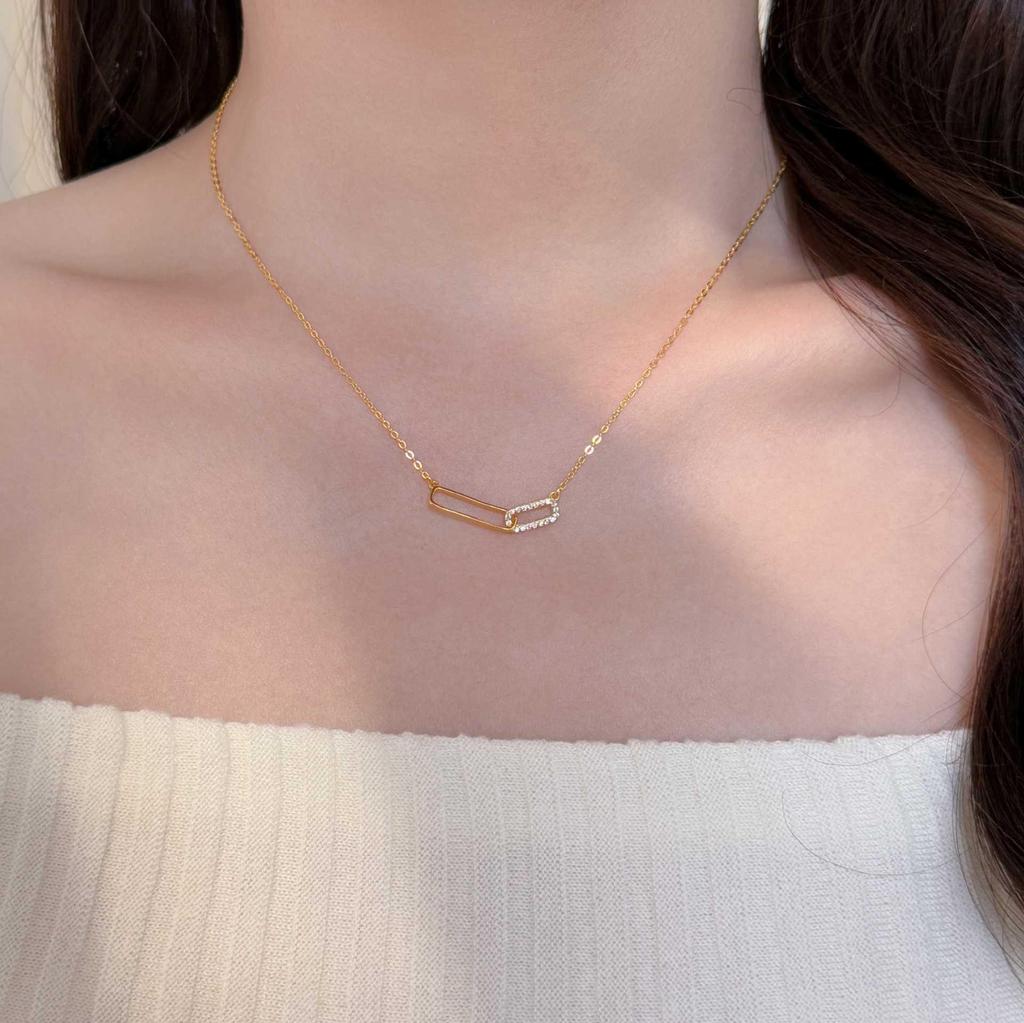 18K Gold & S925 Sterling Silver Interlocking Ring Necklace with Paperclip Chain - Women's High-End Design