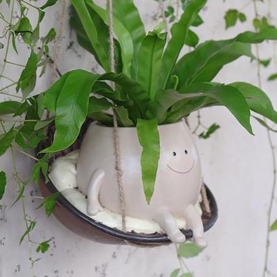 Závěsný květináč Cute Smile Face Swing Planter Odolný pryskyřicový květináč pro domácí zahradní dekorace