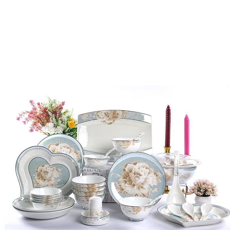 Northern Scenery Bone China 29-Piece Dinnerware Set