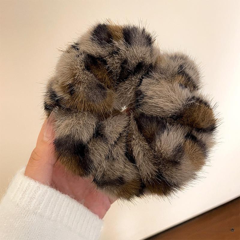 New Soft Plush Hair Rope Korean Thick High Elastic Bear Hairband Braiding Hair Accessories Ponytail Headwear Scrunchies