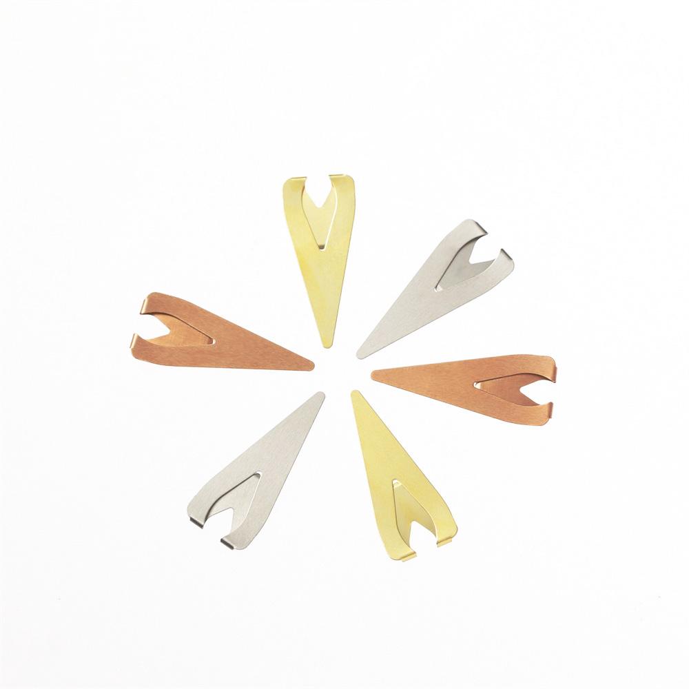 Hot Creativity Hollow out Bookmark Book Holder Book Clip Pagination