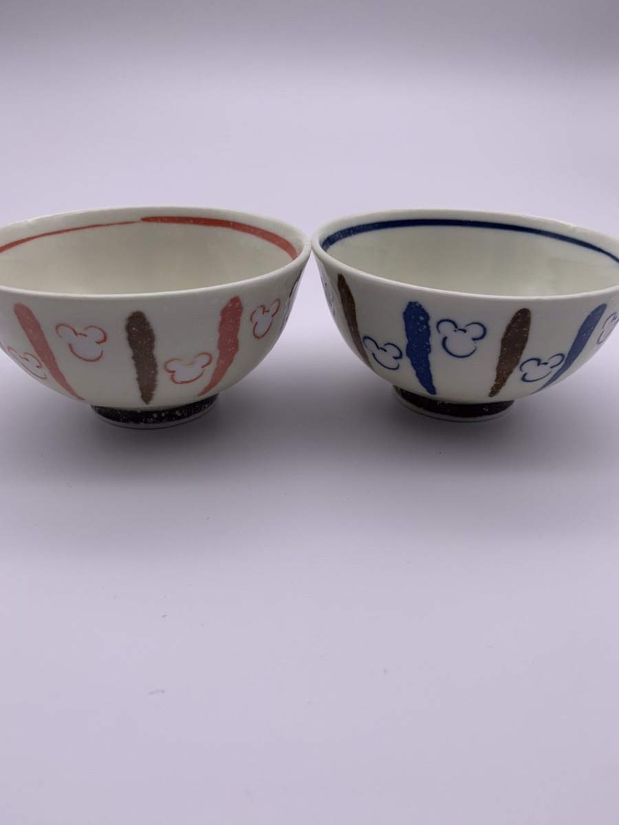 

Disney Resort Exclusive Mickey Mouse Blue and Minnie Mouse Red Rice Bowls Couple s