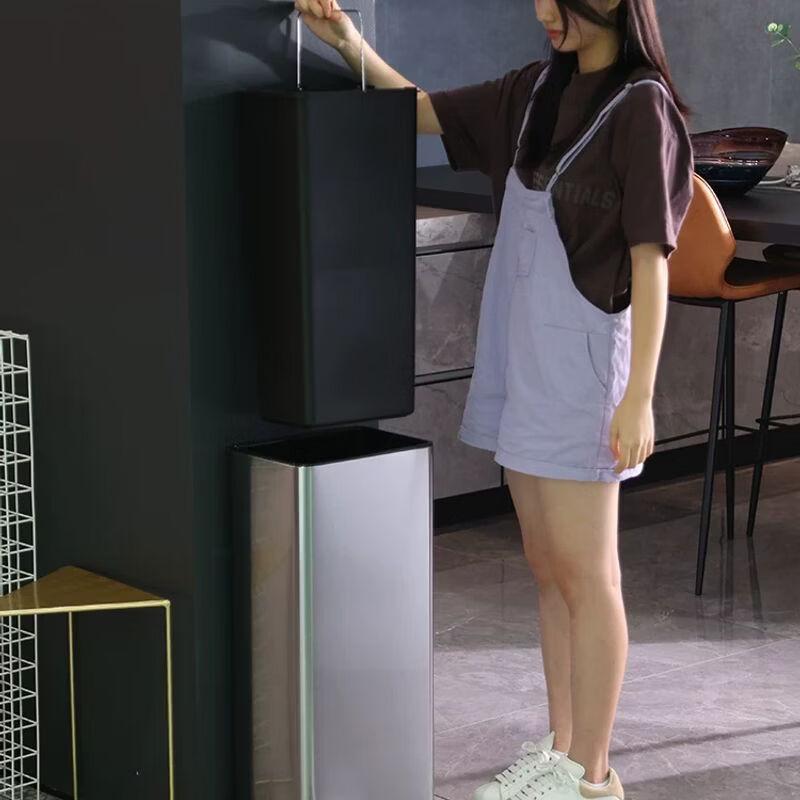 Mülleimer mit Schüttdeckel aus Edelstahl