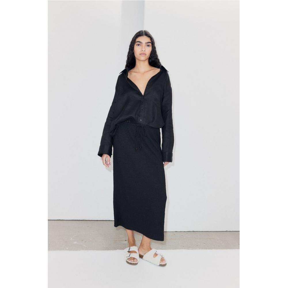 

H M Textured Jersey Skirt Black