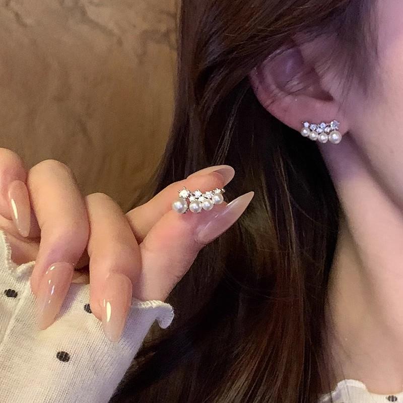 Light luxury super flash zircon wing pearl stud earrings women s unique design earrings new earrings