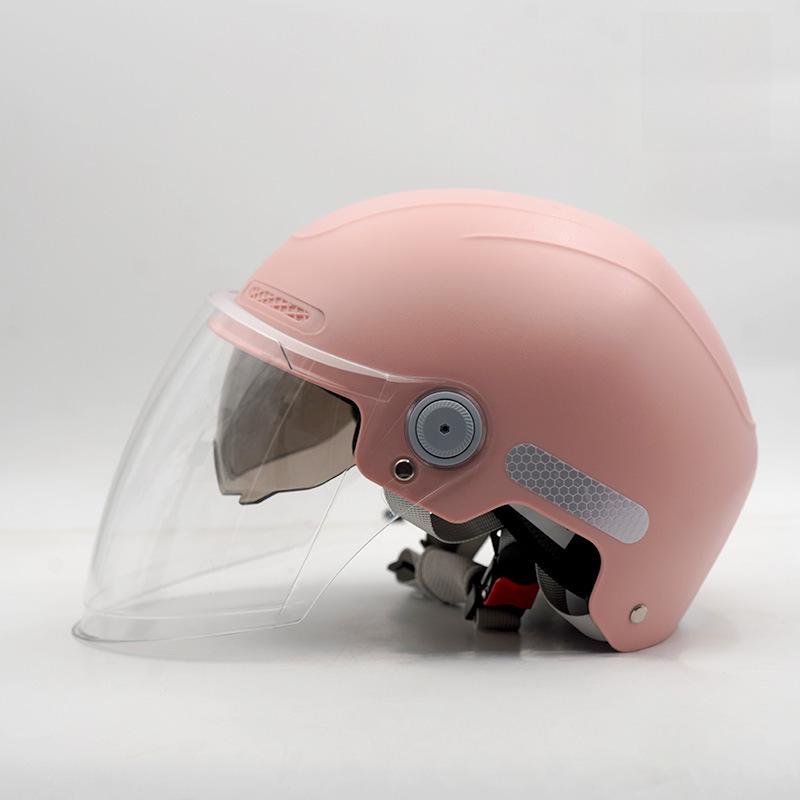 3C Certified Universal Motorcycle Helmet: Sun Protection, All-Season Safety for Men & Women