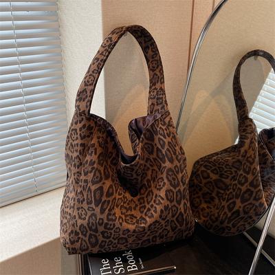 Bolsos para mujer – Bolsas espaciosas
