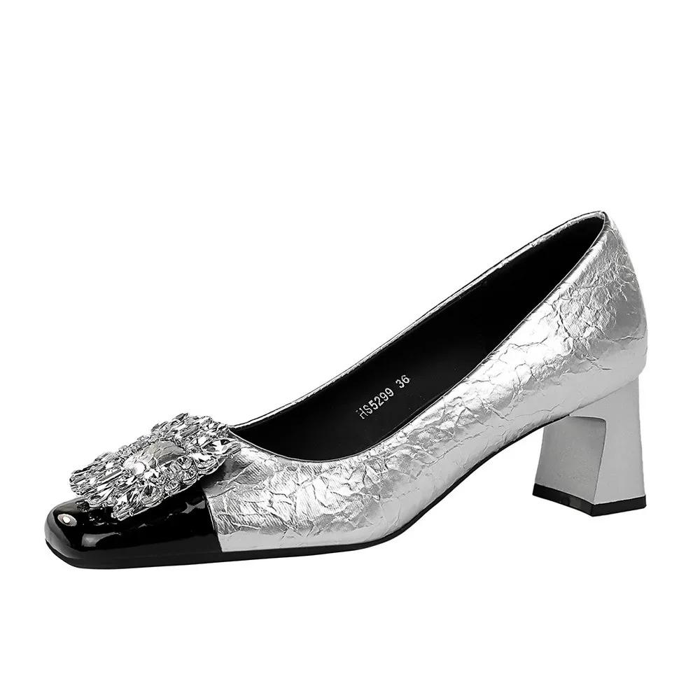 Fashion Retro Style Autumn Winter New Women Shoes Thick Heel Middle Heel Square Head Rhinestone Splicing Thin Single Shoe Crystal Buckle