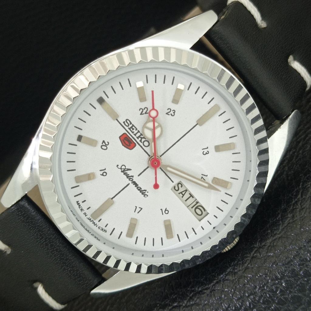 

REFURBISHED VINTAGE SEIKO 5 AUTOMATIC 6309A JAPAN MENS WHITE WATCH a442820-1