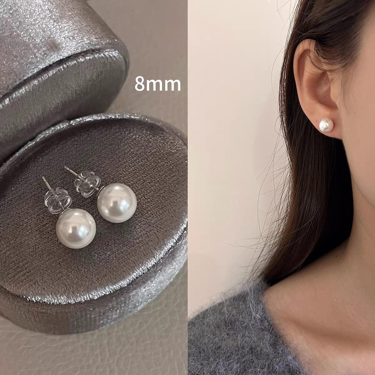 

Korean fever Australian white pearl stud earrings S sterling silver female Shijia high-end light luxury round retro ears