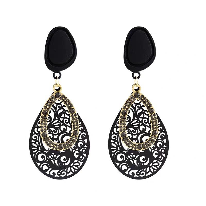 European and American Retro Black Hollow Flower Earrings Women's Fashion Water Drop Design Earrings Exaggerated Personality High-end Earrings