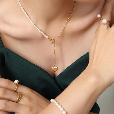 Elegant Heart Pendant Necklace with Natural Freshwater Pearl and Clavicle Chain