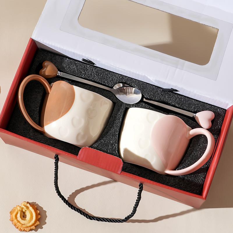 Creative Love Couple Pair Cup Gift Box Ceramic Cup with Spoon Valentine's Day Gift Box Set Mug Opening Gift