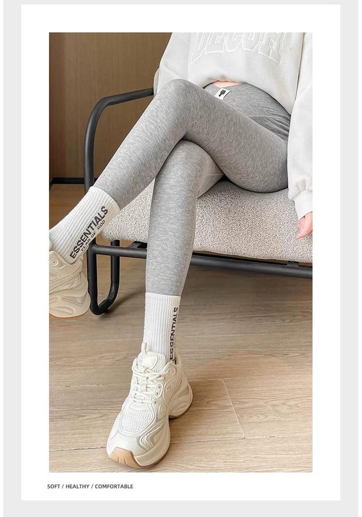 Maternity Spring Outerwear: 2026 Tummy Support Long Pants, Comfy Base Layer for Petite Pregnant Women