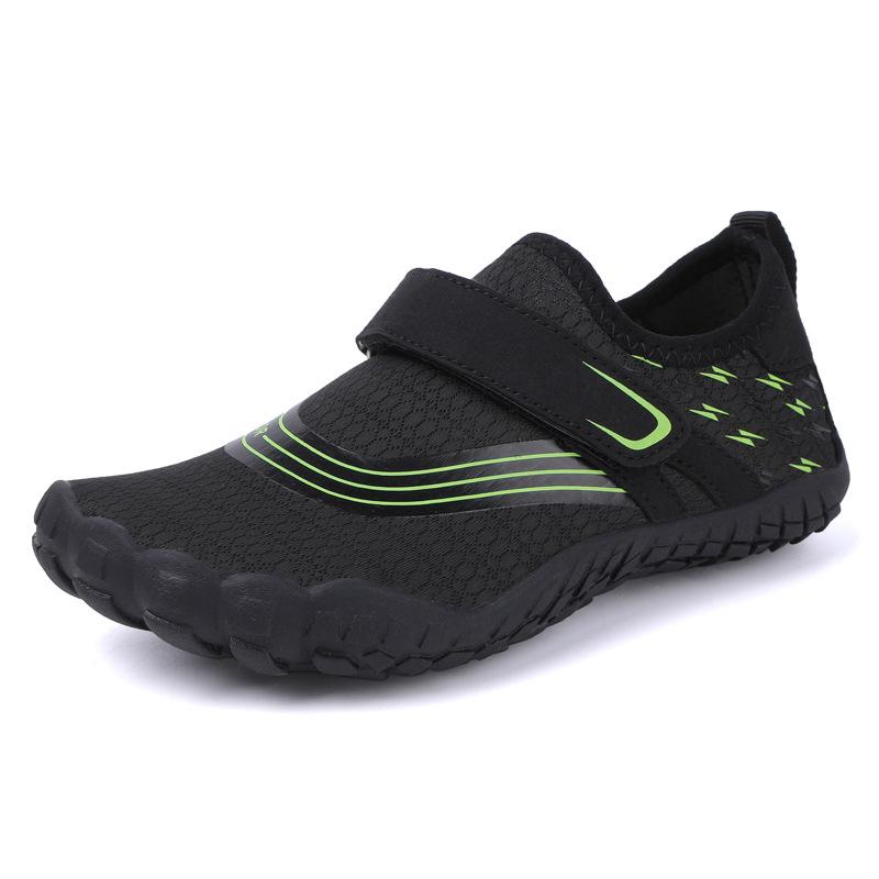 

Children s swimming and water playing beach shoes breathable and quick-drying men s creek shoes lightweight wading shoes women 26