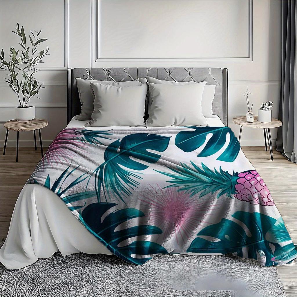 1pc Zeal Lily Tropical Pineapple Print Blanket - Soft Flannel Throw with Vibrant Pineapple & Palm Leaf Design, All-Season Cozy