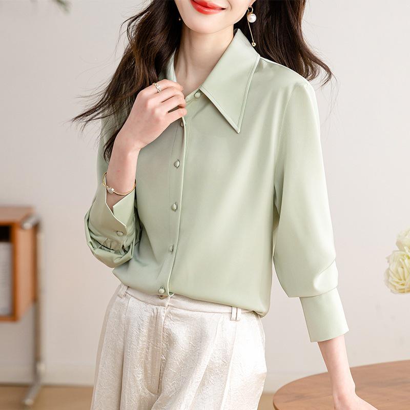 

2026 Elegant Women s Slim-Fit Long Sleeve Mulberry Silk Shirt for Spring/Autumn Medium зелёный