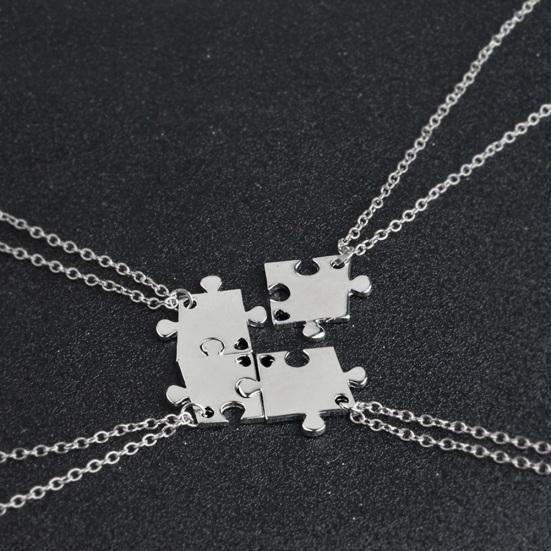 4Pcs Interlocking Jigsaw Puzzle Pendant Chain Necklace Family Best Friends Gift
