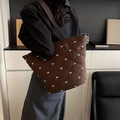 Bag Autumn and Winter High-end Underarm Bag Women's Bag 2025 New Diamond Bow Embroidery Thread Shoulder Vegetable Basket Bag