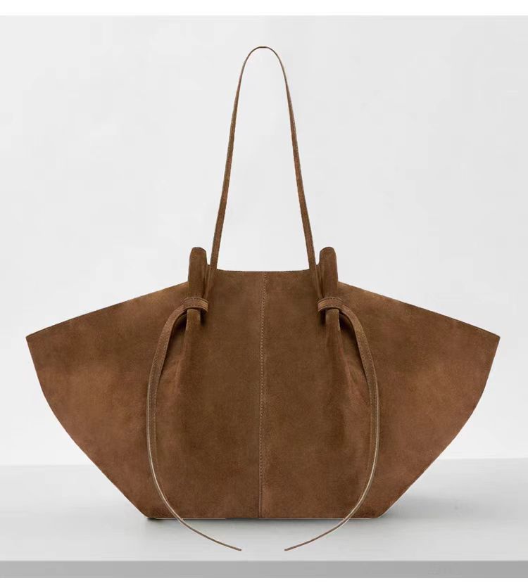 

Summer Fashion Simple Women S Bag Trendy Shoulder Bag Women S Suede Matte Large Capacity Portable Tote Bag коричневый
