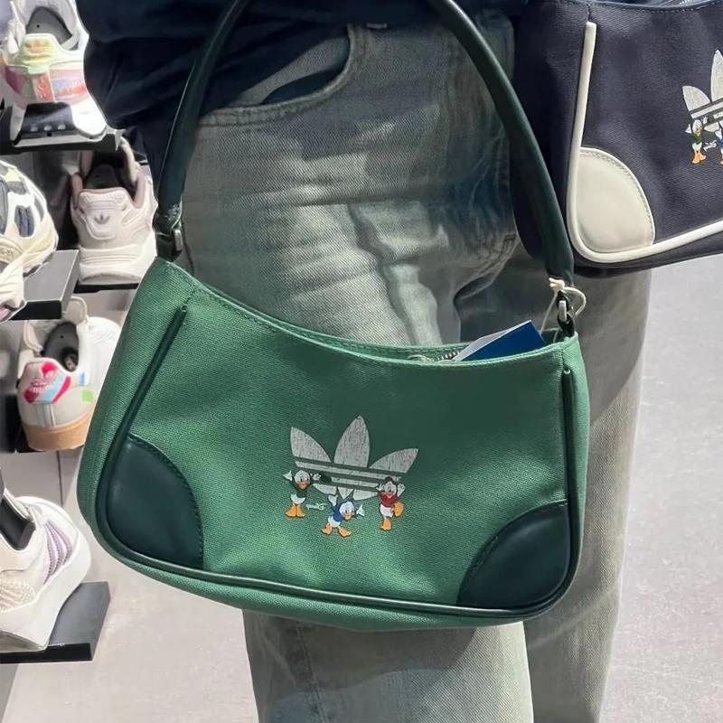 Adidas Originals × Donald Duck Collaboration Polyester Handbag Shoulder Bag Regular Women's Green Adidas JL7657