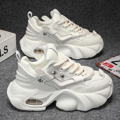 Hot Fashion White Casual Sneakers Men Designer Platform Shoes Men Height Increasing Luxury Sneakers Men Casual Sports Shoes 2024