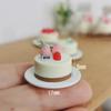 1Pcs Miniature Dollhouse Simulation Clay Strawberry Fruit Cake Mini Food Model For Doll House Accessories Cute Bakery Cake Toys