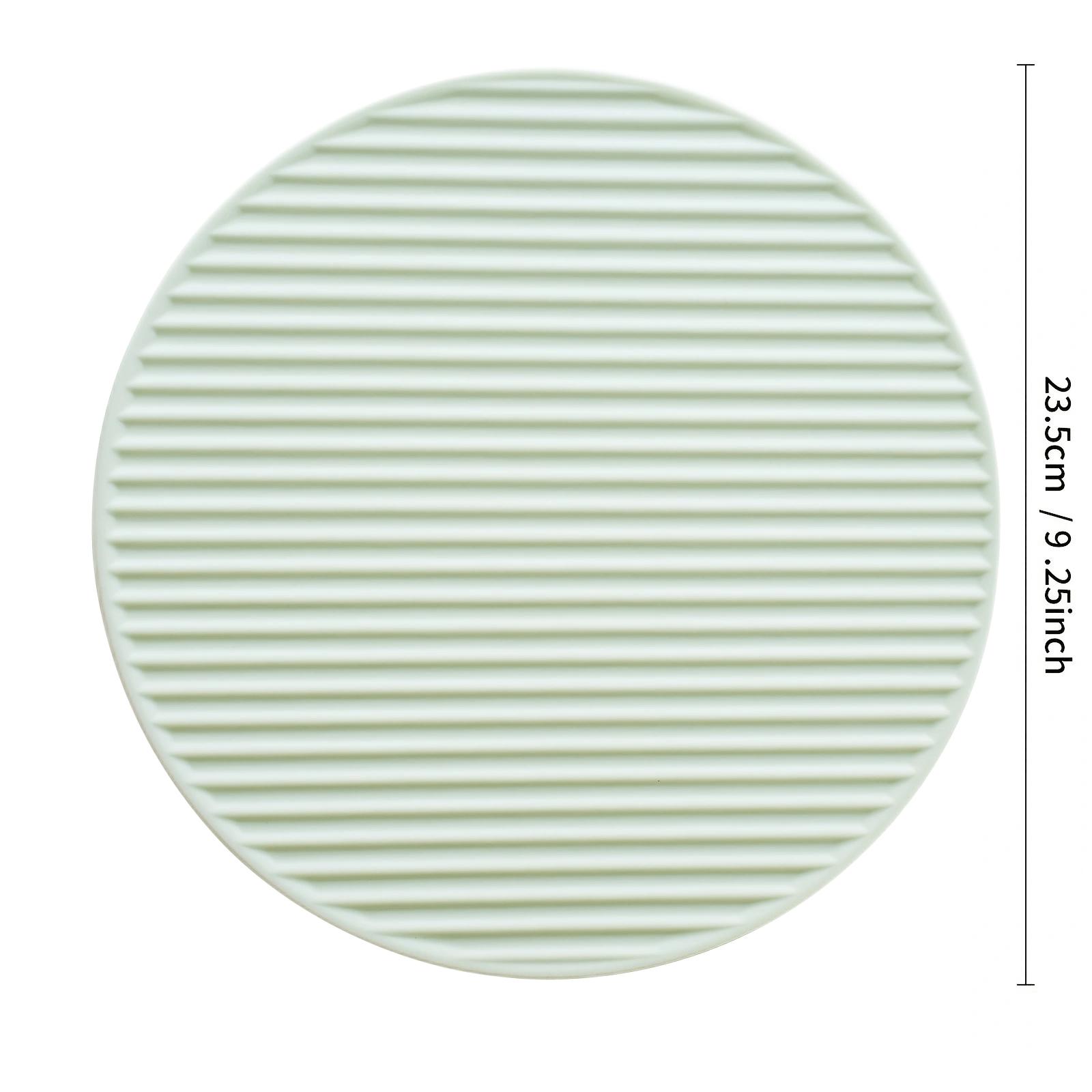 

1Silicone placemats in sheet form heat-resistant mats Simple line design round multifunctional silicone mat Can opener mat Pot handle anti-scald 18cm/7.08Inch светло-зеленый