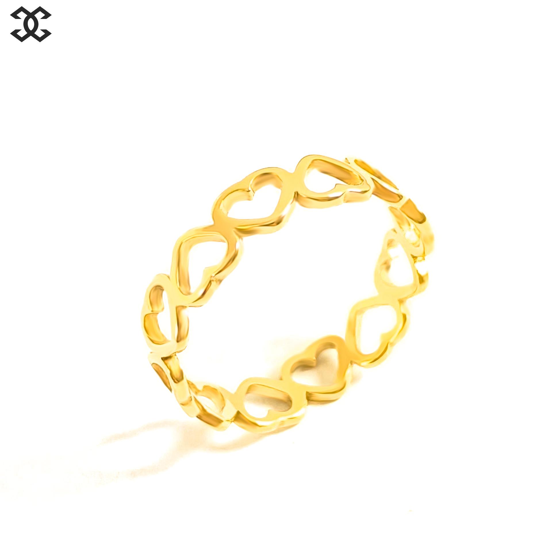 

Золота каблучка жіноча у формі серця кохання: Елегантний, Міцний, Невицвітаючий Ремінець, Простий та Унікальний Дизайн. Size 5