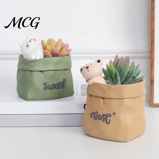 Pen Holder Wrinkled Paper Bag with Animal Decor, Resin Desk Cup Organizer & Succulents Planter, Cute Stationery Gift for Students Office Soft