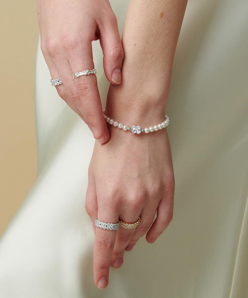 Matias Mini Luck Pearl Bracelet
