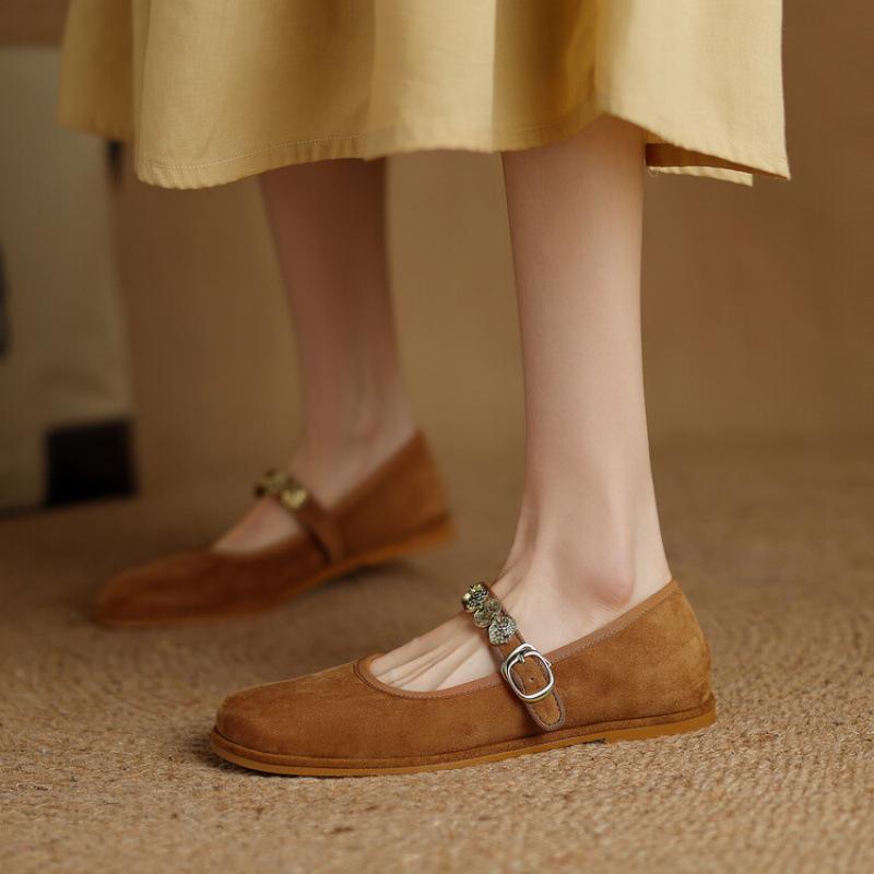 New Women's Casual Single Shoes Low-top Cowhide Single Shoes Shallow Mouth Beef Tendon Soft Sole Large Size Shoes Four Seasons Wear Sheepskin Wome