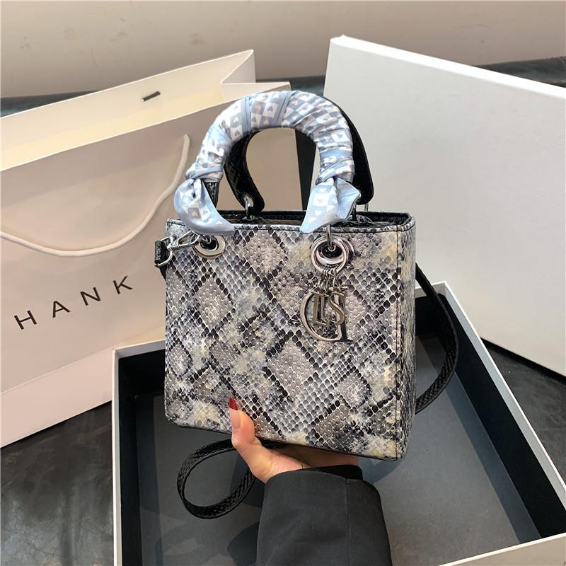 New Fashion Snake Silk Scarf Bag Portable Shoulder Women's Bag