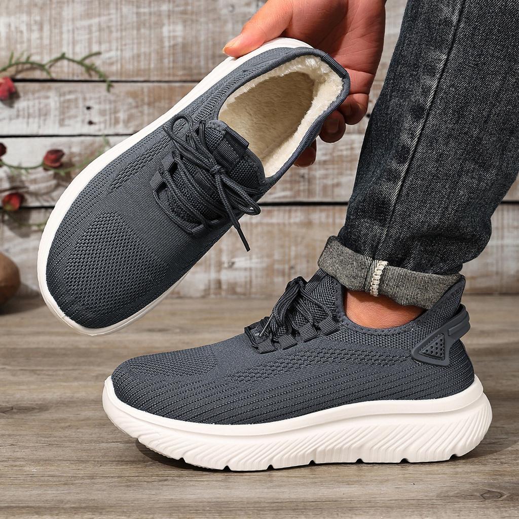 New Style Women's Extra-large Size Casual Shoes with Padded Thick Soles and Sporty Design