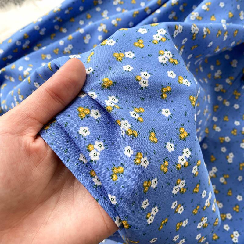 French-Style Retro Floral Dress with Puff Sleeves and Button-Up Slim Fit