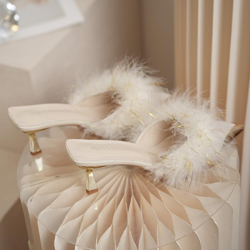 Fashion Women Warm Plush Pointed Toe High Heels Winter Mules Slipper Korean Fashion Design Thin Heels New Flip Flops Pumps Zapatos Mujer