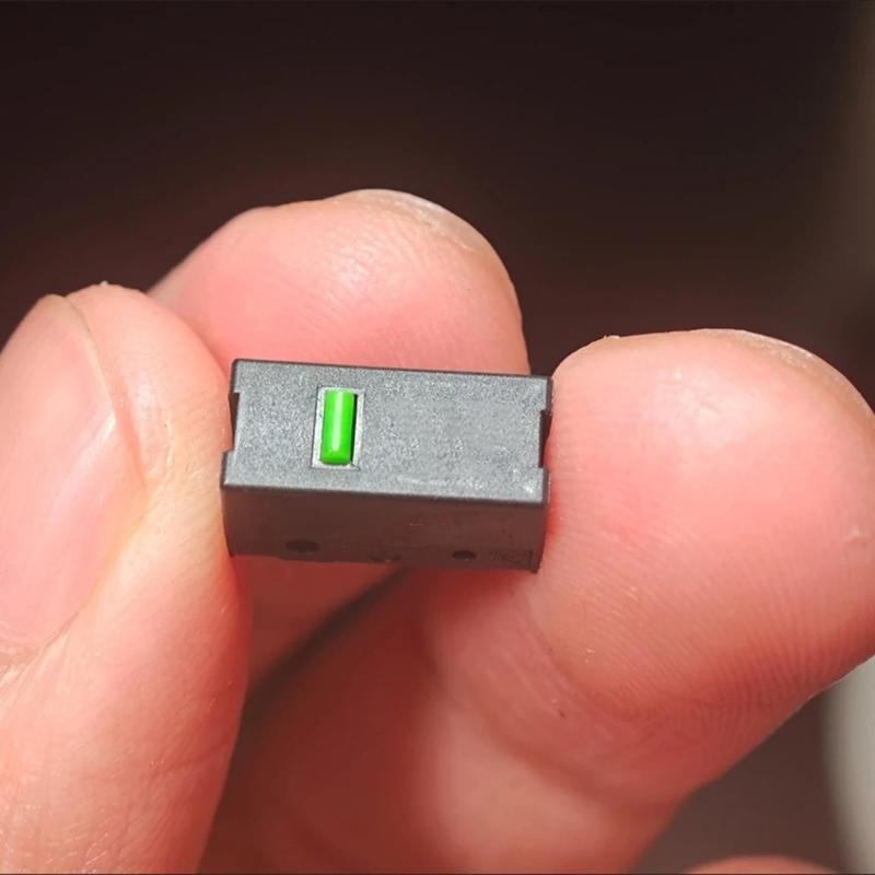 Miedziane mikroprzełączniki z zielonym punktem do myszy gamingowej PC z 3-pinową konstrukcją, żywotność 60 milionów kliknięć