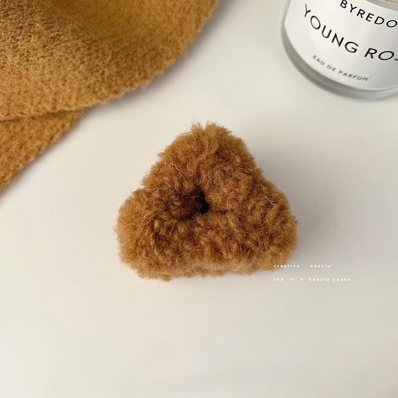 Sweet Plush Cat Ear Hair Clip for Autumn/Winter - Women's Princess Style Hair Accessory