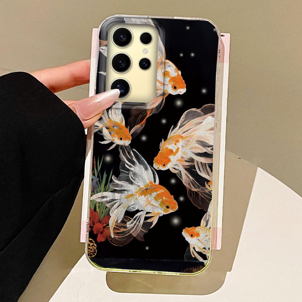 

Чехол для телефона с текстурой пера, золотая рыбка кои, красный карп, для Samsung Galaxy S25 S24 S23 S22 S21 FE Plus Ultra, задняя силиконовая крышка Samsung Galaxy S25 белый