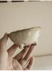 Japanese Retro Three-Legged Ceramic Condiment Dish for Sauces, Dips, and Seasonings