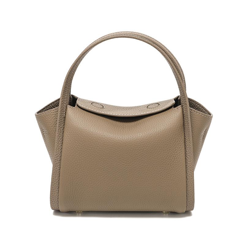 

The Genuine Leather Gold Coin Bag Is A Versatile Crossbody Handbag for Women, Exuding A Sense of Sophistication серый