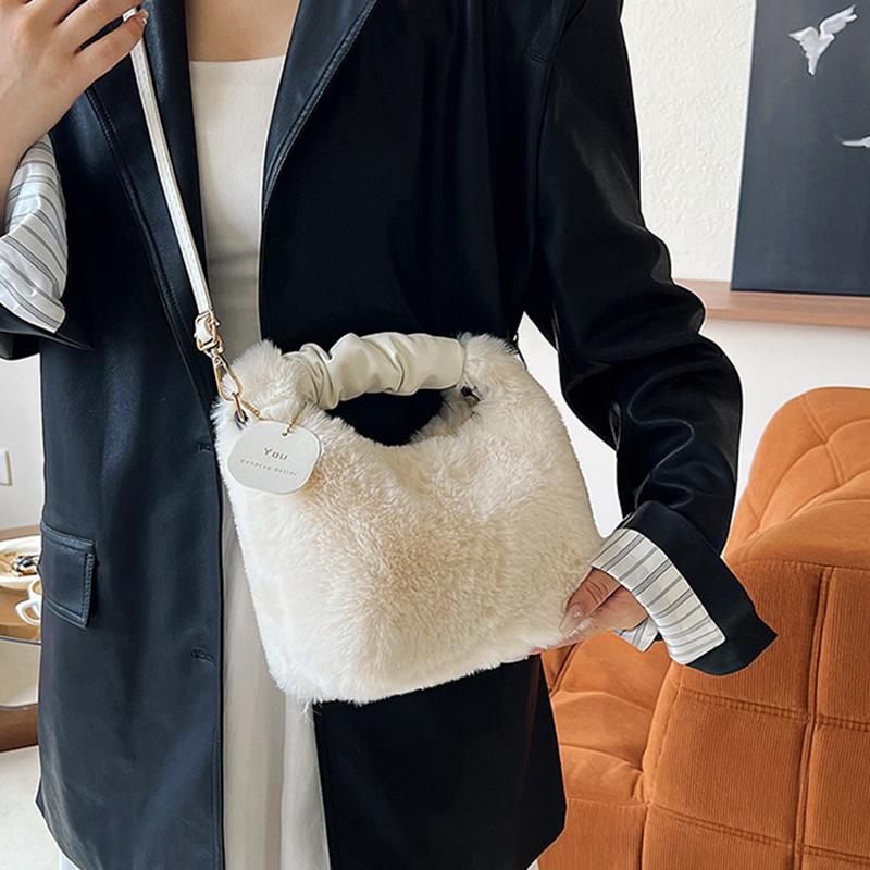 Borse a Spalla in Peluche per Donna Lusso Designer Morbida Busta Invernale da Donna Borsa a Mano Moda Femminile Borsa a Tracolla Sottobraccio