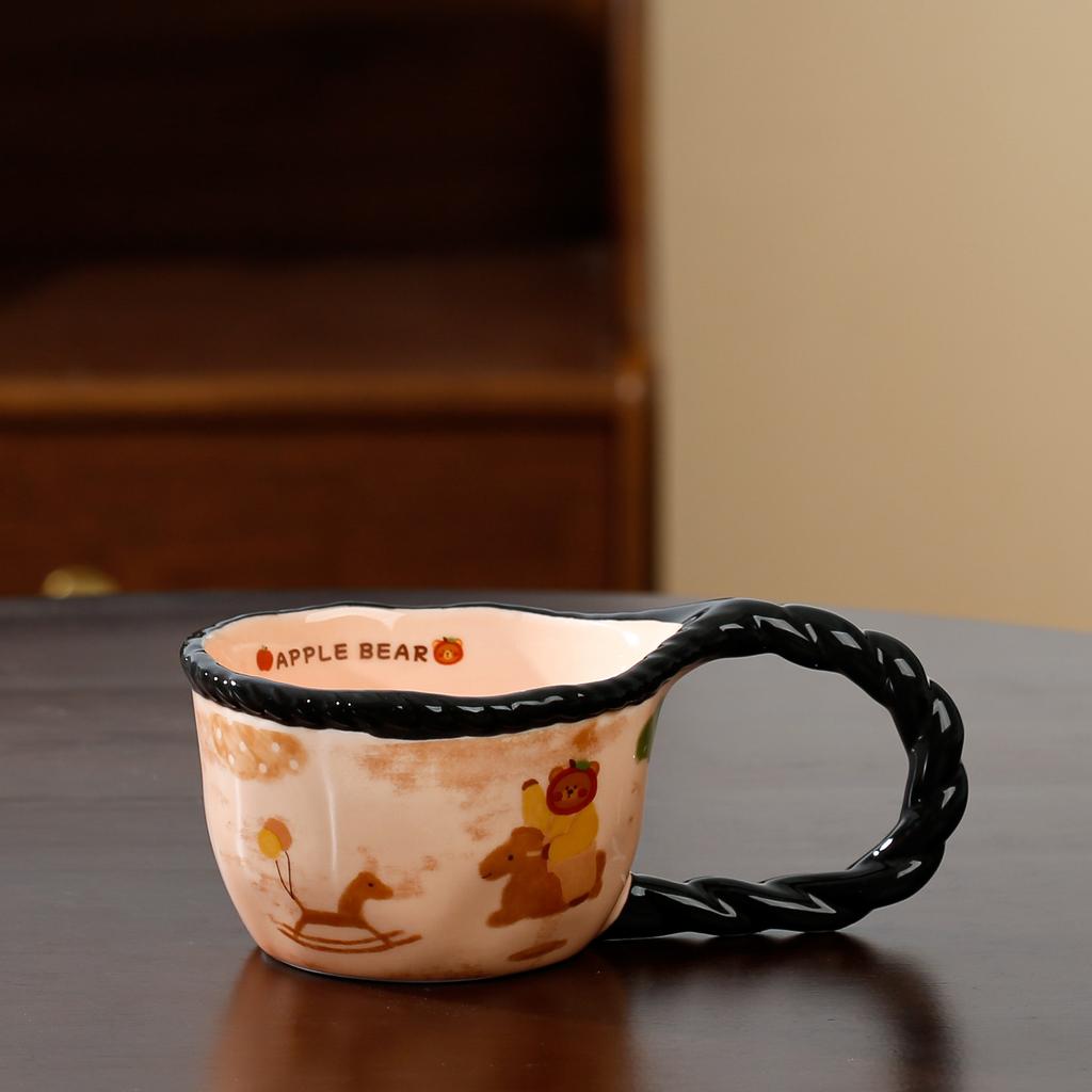 Retro Art Internet Celebrity Apple Bear Ceramic Coffee Cup Milk Cup Household Mug Afternoon Tea Cup