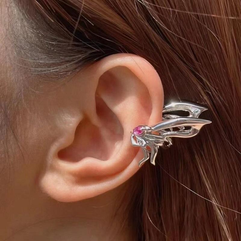 New Fashion Sliver Color Butterfly Ear Clip Earrings for Women Punk Hip Hop Zircon Elf Earring Party Jewelry Gifts
