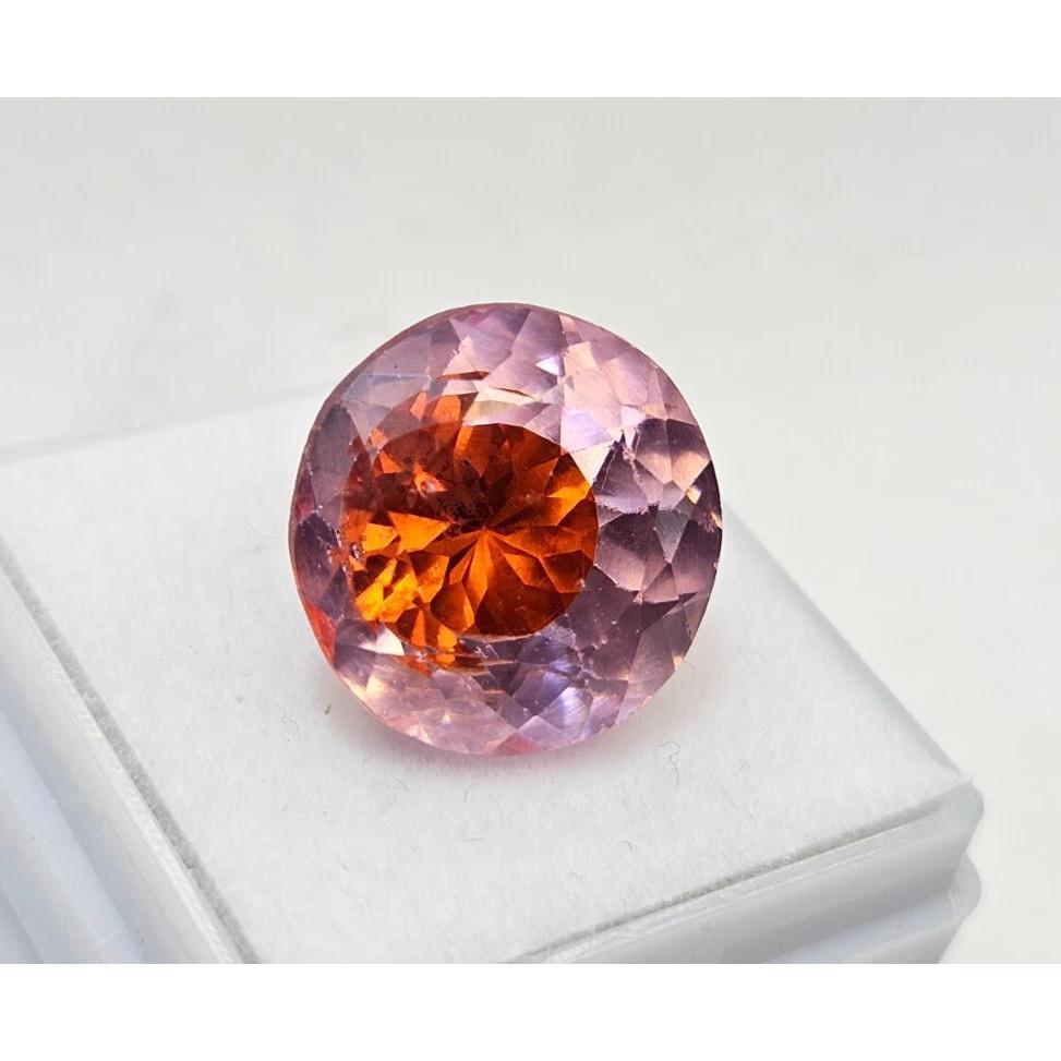 Pitambari Sapphire Bi-Color 17+ Ct Round Cut Certified Beautiful Loose Gemstone