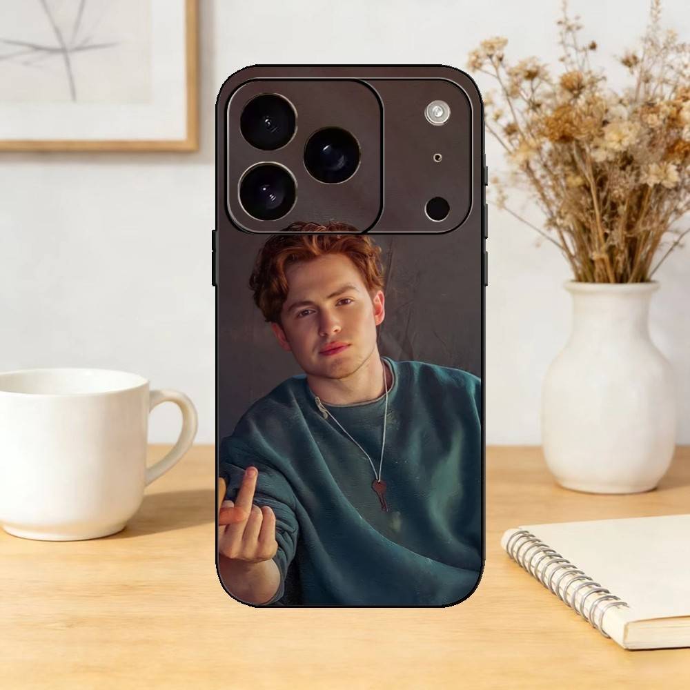Heartstopper Nick Charlie Stars Phone Case Silicone black Soft For IPhone 17,16,15,14,13,12,11,SE,Plus Pro Max