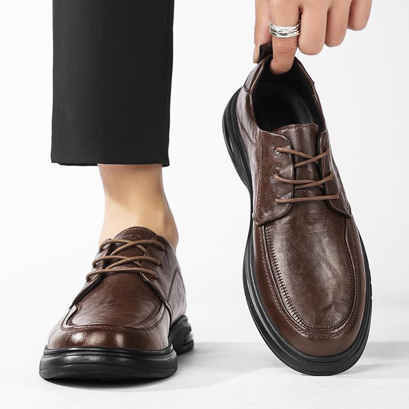 Модные мужские туфли-броги для делового костюма — фото 6