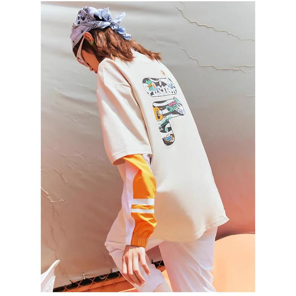 Fila Fusion American Retro Cartoon Letter Print Loose Fit Short Sleeve T-Shirt Unisex tops Lactose T11U323111FBG