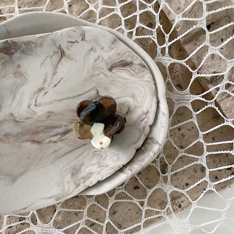 French-style Acetate Small Flower Hair Clip for Women Cute Korean Half-ponytail Hair Clip Mini Simple Bang Clip Retro Hair Clip